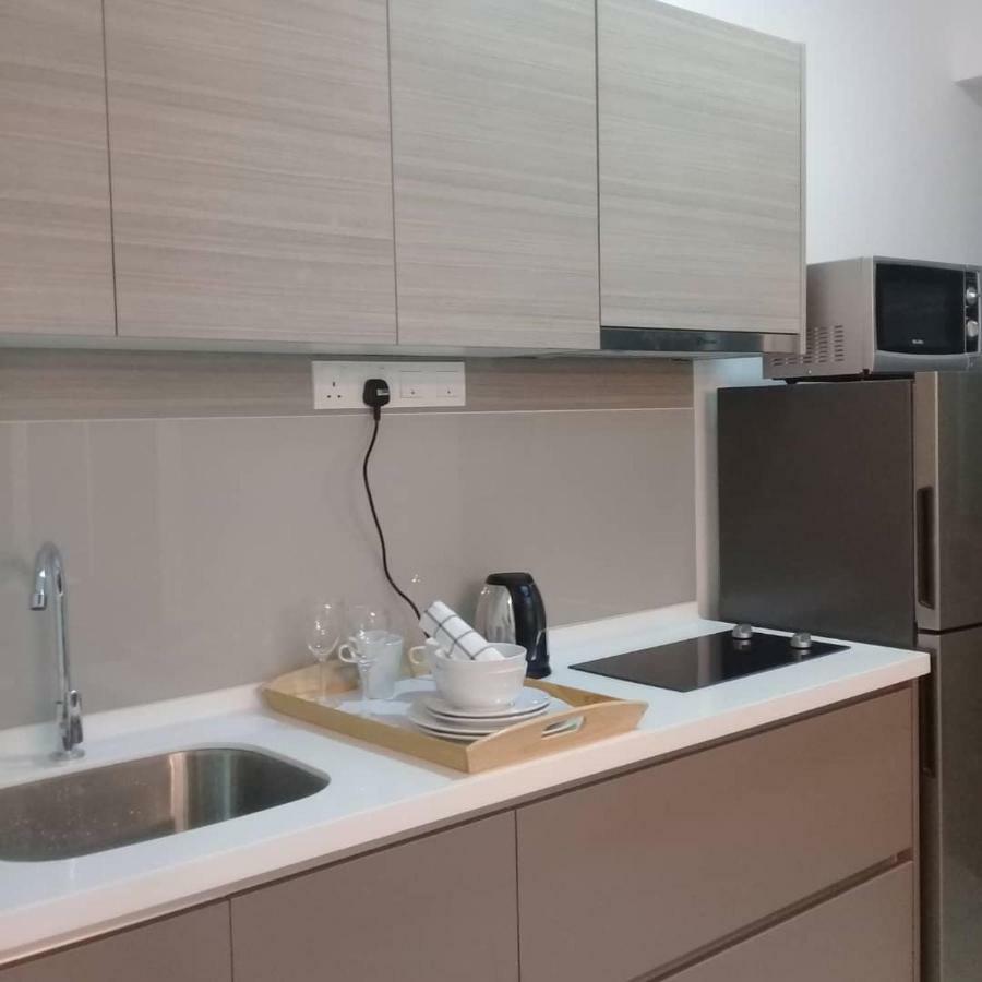 Adore Homestay@Emira Seksyen 13 Shah Alam, Msu, Stadium, Aeon Mall Екстер'єр фото